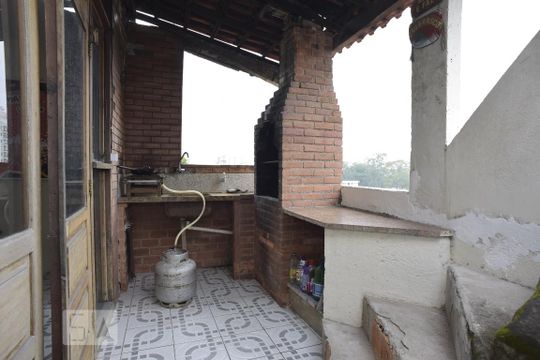 Churrasqueira de casa para alugar com 2 quartos, 225m² em Tanque, Rio de Janeiro