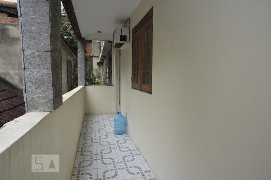 Varanda da Banheiro da Suíte de casa para alugar com 2 quartos, 225m² em Tanque, Rio de Janeiro
