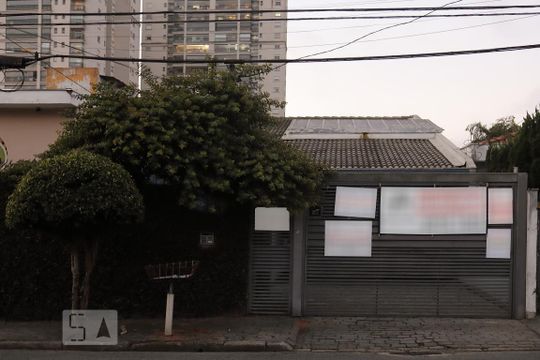 Fachada de casa para alugar com 4 quartos, 360m² em Nova Petrópolis, São Bernardo do Campo