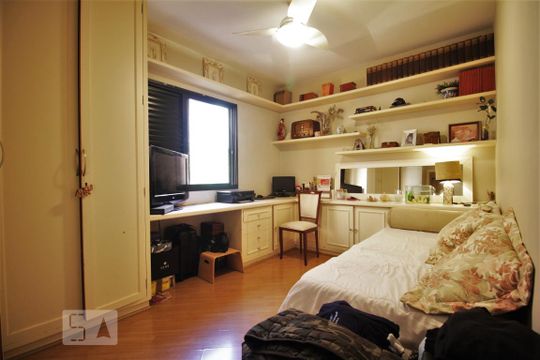 Suíte 1 de apartamento à venda com 4 quartos, 203m² em Jardim Ampliação, São Paulo