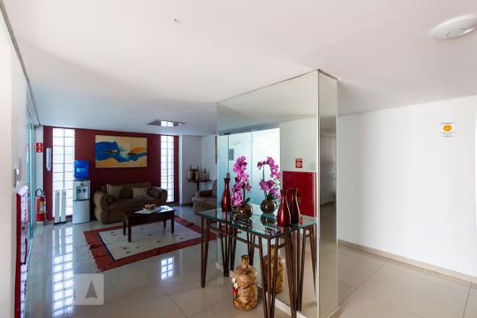 Hall de apartamento para alugar com 2 quartos, 61m² em Vila Mascote, São Paulo