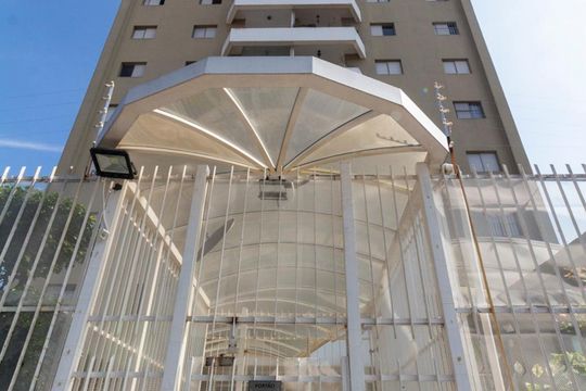 Fachada de apartamento para alugar com 2 quartos, 61m² em Vila Mascote, São Paulo