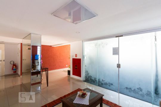 Hall de apartamento para alugar com 2 quartos, 61m² em Vila Mascote, São Paulo