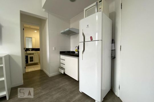 Cozinha de apartamento à venda com 1 quarto, 40m² em Paraíso do Morumbi, São Paulo