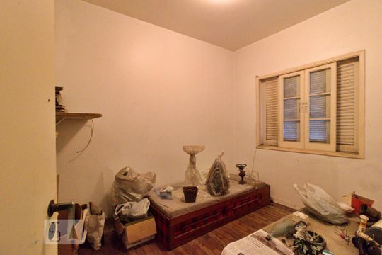 Quarto de Serviço de casa para alugar com 3 quartos, 350m² em Vila Tramontano, São Paulo