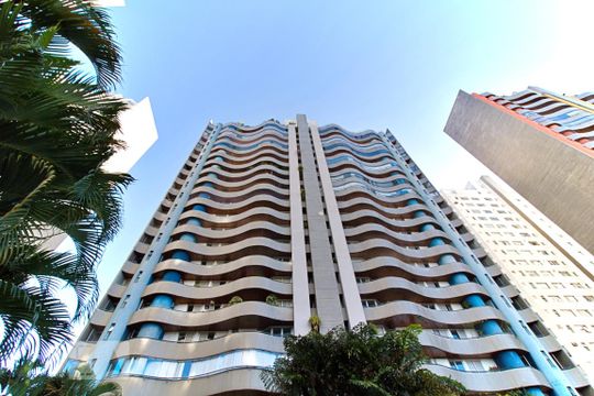 Fachada de apartamento à venda com 4 quartos, 219m² em Jardim Ampliação, São Paulo
