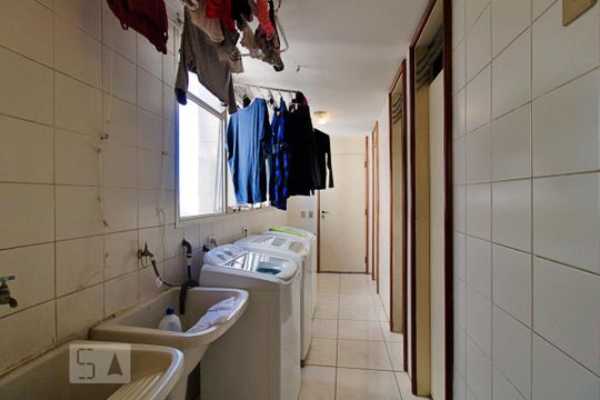 Área de Serviço de apartamento à venda com 4 quartos, 219m² em Jardim Ampliação, São Paulo