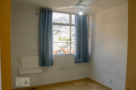 quarto1 de casa à venda com 2 quartos, 65m² em Andaraí, Rio de Janeiro