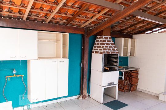 Churrasqueira de casa à venda com 3 quartos, 120m² em Vila Carrao, São Paulo