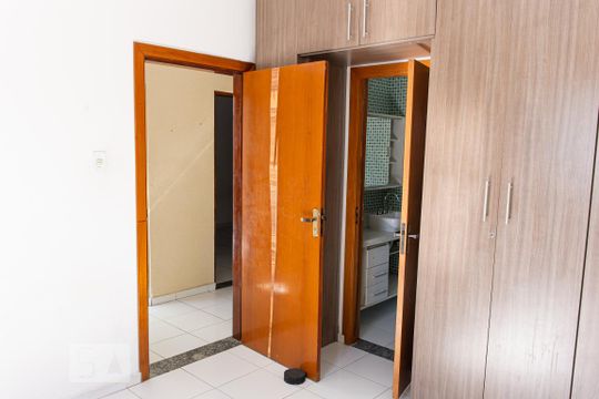 Suite de casa à venda com 3 quartos, 120m² em Vila Carrao, São Paulo