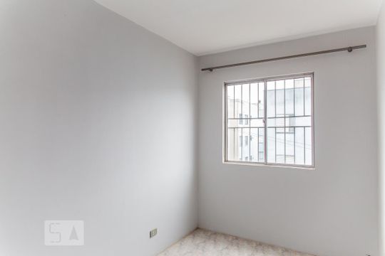 Quarto 1 de apartamento à venda com 2 quartos, 50m² em Cidade São Jorge, Santo André