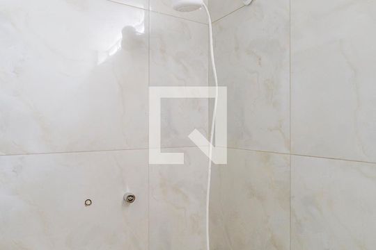 Banheiro de casa para alugar com 2 quartos, 134m² em Vila Nova Conceição, São Paulo