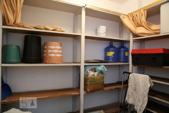 Quarto de Serviço de apartamento à venda com 2 quartos, 75m² em Vila Sônia, São Paulo