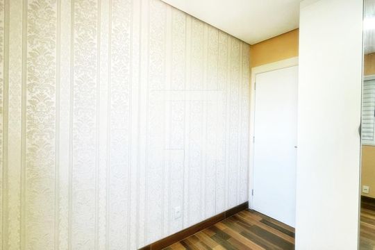 Quarto 1 de apartamento à venda com 2 quartos, 47m² em Jardim Las Vegas, Guarulhos