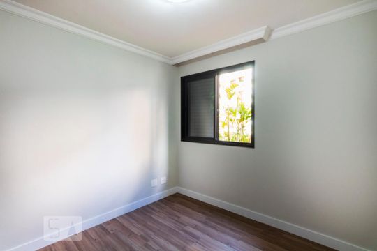 Quarto de kitnet/studio para alugar com 1 quarto, 36m² em Vila Parque Jabaquara, São Paulo