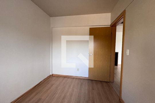 Sala de apartamento à venda com 2 quartos, 61m² em Pinheiro, São Leopoldo