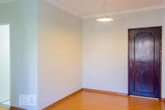 Sala de apartamento à venda com 2 quartos, 60m² em Vila Tibiriçá, Santo André