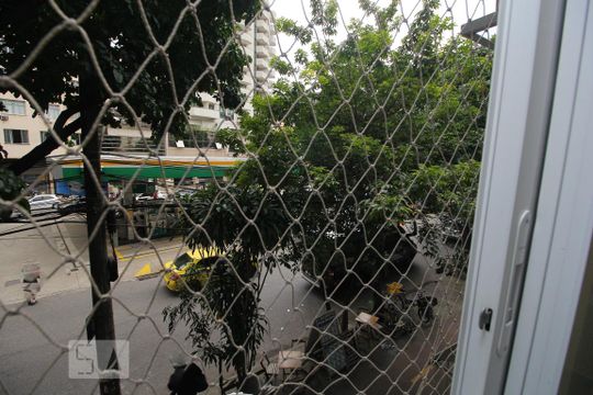 Vista do Quarto 2 de apartamento para alugar com 2 quartos, 67m² em Botafogo, Rio de Janeiro