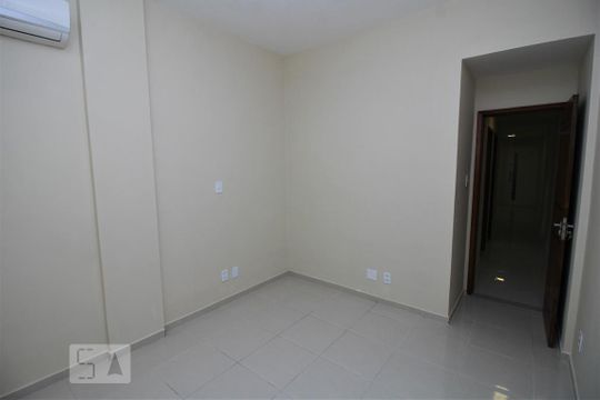 Quarto 2 de apartamento para alugar com 2 quartos, 67m² em Botafogo, Rio de Janeiro