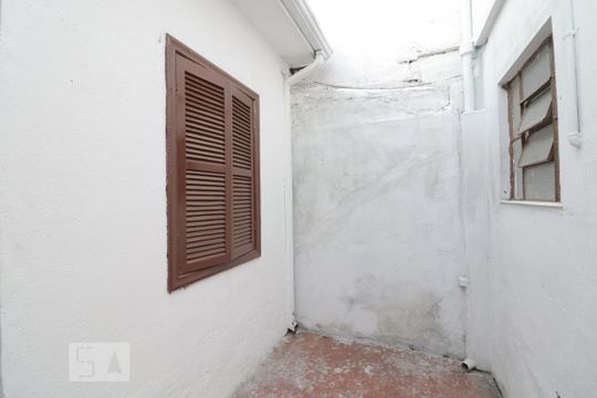 Quintal de casa à venda com 2 quartos, 150m² em Mooca, São Paulo