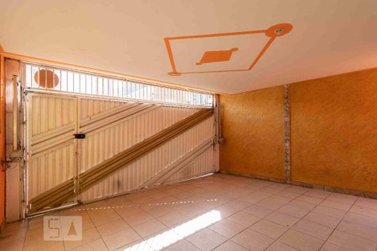 Garagem de casa à venda com 4 quartos, 320m² em Parque da Vila Prudente, São Paulo