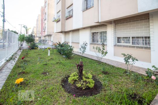 Área comum de apartamento para alugar com 1 quarto, 32m² em Jardim Leopoldina, Porto Alegre