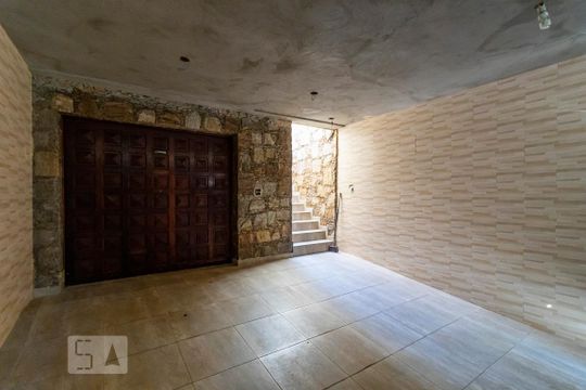 Garagem de casa à venda com 3 quartos, 188m² em Bosque da Saúde, São Paulo