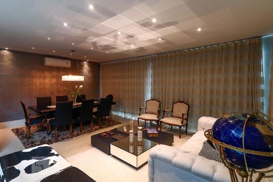 Casa para alugar com 5 quartos, 700m² em Vargem Pequena, Rio de Janeiro