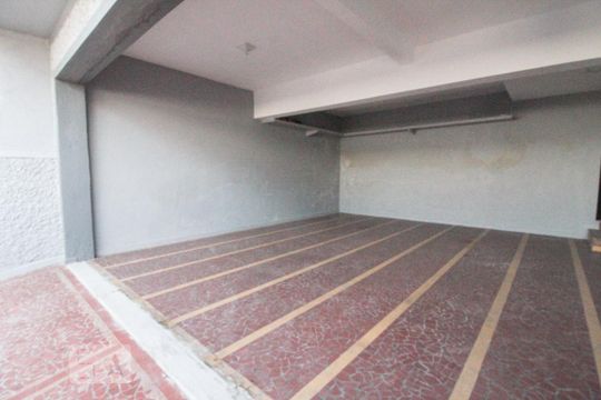 garagem de casa à venda com 2 quartos, 130m² em Casa Verde Alta, São Paulo