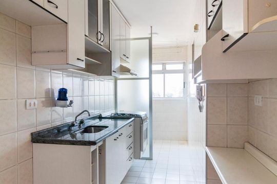 Cozinha de apartamento para alugar com 2 quartos, 57m² em Vila Parque Jabaquara, São Paulo