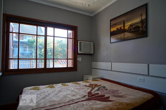 Quarto 1 de casa à venda com 4 quartos, 300m² em Jardim Itu-sabará, Porto Alegre