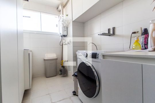 Área de Serviço de apartamento à venda com 2 quartos, 79m² em Empresarial 18 do Forte, Barueri