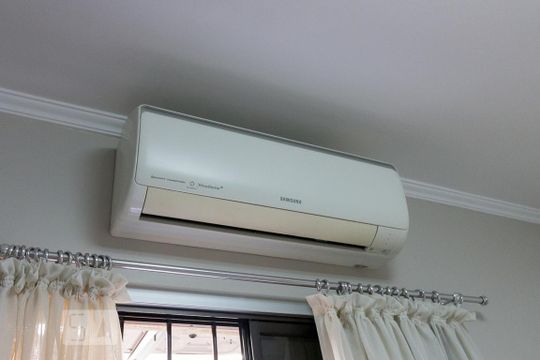 Quarto 2 suíte - ar condicionado de casa à venda com 4 quartos, 190m² em Vila Carioca, Guarulhos
