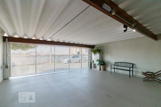 Garagem de casa à venda com 4 quartos, 190m² em Vila Carioca, Guarulhos