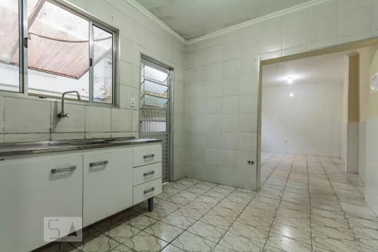 Cozinha de casa para alugar com 2 quartos, 60m² em Parque das Américas, Mauá