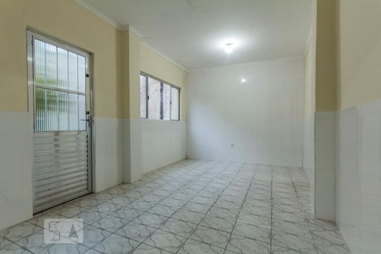 Sala de casa para alugar com 2 quartos, 60m² em Parque das Américas, Mauá