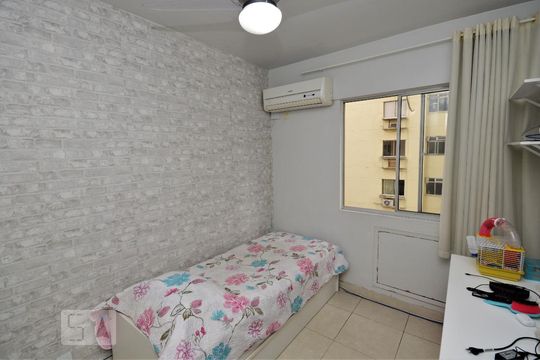 Quarto 1 de apartamento à venda com 3 quartos, 90m² em Botafogo, Rio de Janeiro