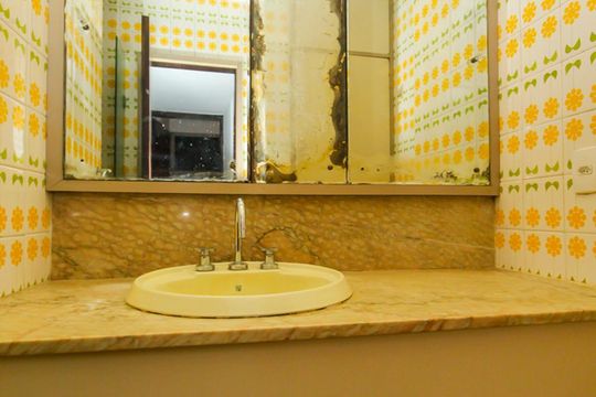 Banheiro2 de apartamento para alugar com 4 quartos, 137m² em Copacabana, Rio de Janeiro