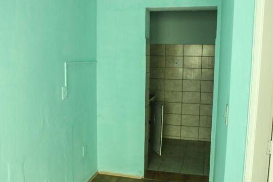 Sala de casa à venda com 1 quarto, 50m² em São José, Porto Alegre