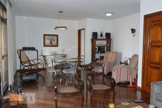 Sala de apartamento à venda com 4 quartos, 192m² em Icaraí, Niterói