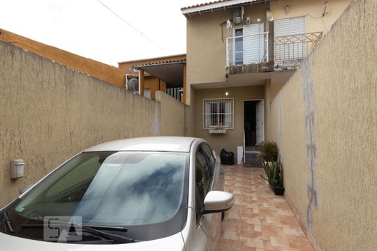 Garagem de casa à venda com 3 quartos, 136m² em Cidade Líder, São Paulo