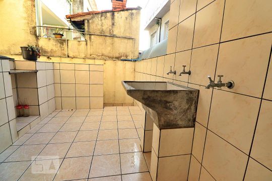 Área de Serviço de casa para alugar com 3 quartos, 220m² em Jardim Las Vegas, Santo André