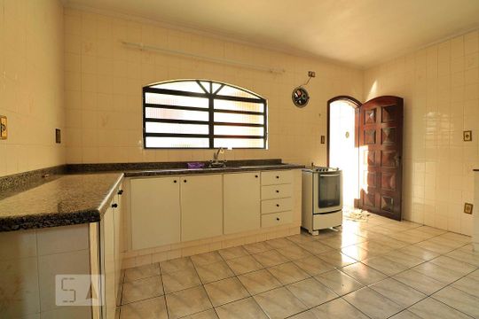 Cozinha de casa para alugar com 3 quartos, 220m² em Jardim Las Vegas, Santo André