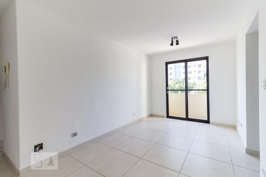 Apartamento para alugar com 2 quartos, 50m² em Brás, São Paulo