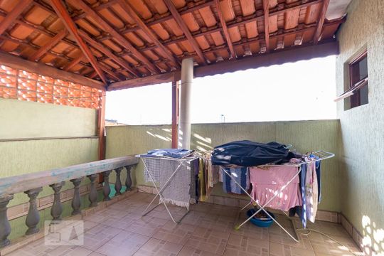 Varanda quarto 3 suíte de casa à venda com 3 quartos, 160m² em Gopoúva, Guarulhos