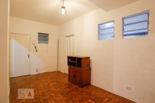 Apartamento para alugar com 1 quarto, 44m² em Pompeia, São Paulo