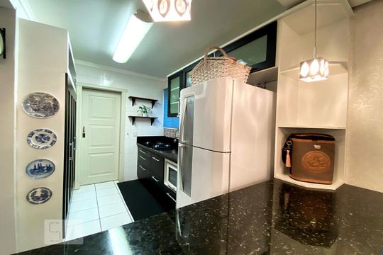 Cozinha de apartamento à venda com 2 quartos, 98m² em Hamburgo Velho, Novo Hamburgo