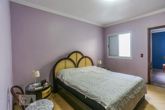 Suite de casa de condomínio à venda com 3 quartos, 125m² em Jardim das Vertentes, São Paulo