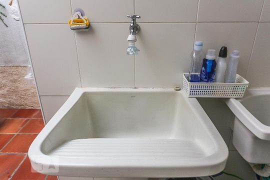 Area de Serviço de casa de condomínio à venda com 3 quartos, 125m² em Jardim das Vertentes, São Paulo