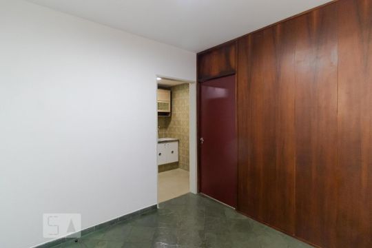 Apartamento à venda com 1 quarto, 29m² em Vila Itapura, Campinas